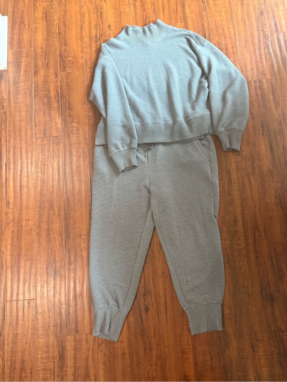 CALIA by Carrie Underwood Green Ribbed Track Pants & Sweater Set